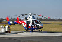 MDD 900 Explorer der  Luxembourg Air Rescue  beim Tanken in Bonn-Hangelar - 02.03.2011