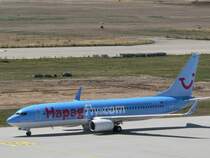 B 737-800 der Hapagfly (D-ATUH) aufgenommen am 2.7.2006 Flughafen Leipzig-Halle