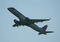 Fly Niki Embraer ERJ-190-100LR OE-IHF kurz nach dem Start in Berlin-Tegel am 26.08.2011
