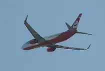 Air Berlin B 737-86J D-ABAF kurz nach dem Start in Berlin-Tegel am 26.08.2011