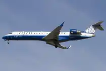 United Express, N164GJ, Bombardier, CRJ-207, 25.08.2011, YUL, Montreal, Canada



