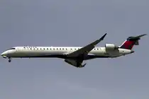 Delta Connection, N181PQ, Bombardier, CRJ-900LR, 25.08.2011, YUL, Montreal, Canada 



