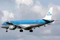 KLM Cityhopper,PH-EZM,Embraer 190-100STD,25.06.2011,HAM-EDDH,Hamburg,Germany