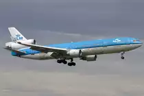 KLM, PH-KCK, McDonnell Douglas, MD-11, 25.08.2011, YUL, Montreal, Canada 





