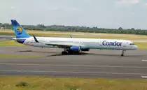 Condor 757-300 D-ABOJ beim Rollen in D�sseldorf [EDDL Germany] am 30.06.2012