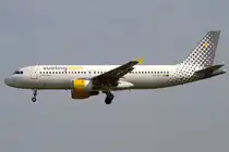 Vueling, EC-ICR, Airbus, A320-211, 12.05.2012, BCN, Barcelona, Spain 




