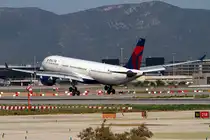 Delta Airlines, N803W, Airbus, A330-323X, 12.05.2012, BCN, Barcelona, Spain



