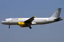Vueling, EC-LQN, Airbus, A320-232, 12.05.2012, BCN, Barcelona, Spain 