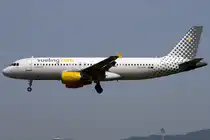 Vueling, EC-KDG, Airbus, A320-211, 12.05.2012, BCN, Barcelona, Spain



