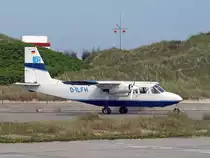 Auch die Britten Norman Islander (D-ILFH) der Luftverkehr Friesland-Harle mus sich am 22.05.2012 an die obligatorische Mittagsruhe auf dem Flugplatz Helgoland-D�ne halten. Die LFH fliegt Helgoland derzeit nur im Charterverkehr an.