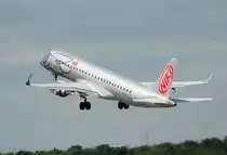 Fly Niki Embraer ERJ-190-100LR OE-IHA beim Start in Berlin-Tegel am 17.05.2012