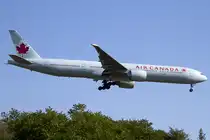 Air Canada, C-FIUV, Boeing, B777-333ER, 18.08.2012, CDG, Paris, France





