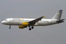 Vueling, EC-HHA, Airbus, A320-214, 08.09.2012, BCN, Barcelona, Spain



