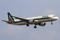 Alitalia, EI-IXD, Airbus, A321-112, 08.09.2012, BCN, Barcelona, Spain




