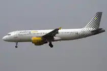 Vueling, EC-KBU, Airbus, A320-214, 08.09.2012, BCN, Barcelona, Spain 



