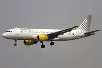 Vueling, EC-KRH, Airbus, A320-214, 08.09.2012, BCN, Barcelona, Spain



