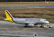 A 319-132 D-AGWR - taxy at CGN - 30.12.2012