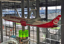 B 737-800 -  Modell der Air Berlin im Terminal in Kln-Bonn - 30.12.2012