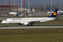 Lufthansa - CityLine, D-AEBK, Embraer, ERJ-195, 25.10.2012, MUC, Mnchen, Germany 



