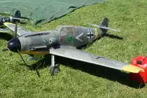 ohne, Messerschmitt Bf.109, 40-Jahre Jubil�ums-Airmeeting des DMFV (Deutscher Modellflieger Verband) auf dem Flugplatz der Fa.  GROB AIRCRAFT  am 07.07.2012 