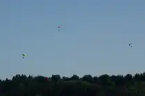 ohne, RC-Modell-Fallschirmspringer, 40-Jahre Jubil�ums-Airmeeting des DMFV (Deutscher Modellflieger Verband) auf dem Flugplatz der Fa.  GROB AIRCRAFT  am 07.07.20