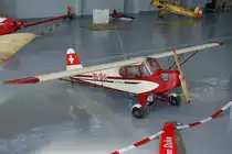 HB-OIA, Piper  J3C ~ Albatros , 40-Jahre Jubil�ums-Airmeeting des DMFV (Deutscher Modellflieger Verband) auf dem Flugplatz der Fa.  GROB AIRCRAFT  am 07.07.20