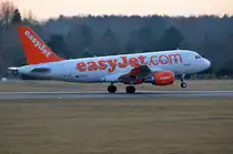 Easyjet Airbus A319 G-EZFT beim Start in Hamburg Fuhlsb�ttel am 27.02.12