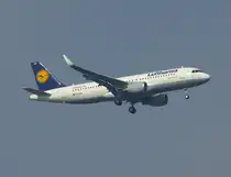 Lufthansa
A320-2  Sharklets 
D-AIZQ
08.03.2013