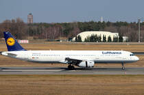 Lufthansa A 321-231 D-AISQ  Lindau  nach der Landung in Berlin-Tegel am 14.04.2013