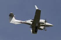 Private, HB-LZR, Diamond, DA-42 Twinstar, 22.09.2013, ZRH, Zrich, Switzerland 





