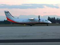 Ein seltener Anblick: Eine Dornier 328 der niederlndischen Solid Air (PH-SOX).