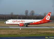 Air Berlin; D-ALTI. Flughafen Dsseldorf. 07.12.2008.
