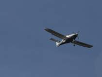 D-MIGX landet am 17.2.2007 in Berlin Tempelhof.