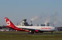 Air Berlin A 330-223 D-ALPH kurz vor dem Start in Berlin-Tegel am 19.10.2014