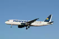 Airbus A320, Nouvelair (TS-INH), Hamburg, 17.01.2015. 