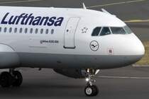 Lufthansa, D-AIZM  ohne , Airbus, A 320-214 (Bug/Nose), 03.04.2015, DUS-EDDL, Düsseldorf, Germany