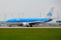 PH-BGW KLM Royal Dutch Airlines Boeing 737-7K2(WL)  gelandet in München  13.05.2015