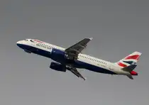 British Airways A 320-232 G-EUUI beim Start in Dsseldorf am 10.03.2015