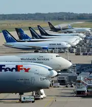 Frachterlinie am Flughafen Köln-Bonn mit MDD KC-10 USAF, Boeing 747 und 767 - 19.10.2014