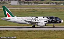 Alitalia A319 EI-IMI @ Dusseldorf Airport. 3.7.15