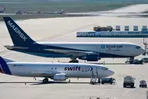 Star Air (S6/SRR), OY-SRL, Boeing, 767-232 (BDSF), 05.06.2015, CGN-EDDK, Köln-Bonn, Germany