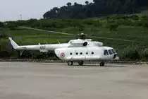 North Korea Air Force Mil Mi-17 847 auf einem Landeplatz bei Hyangsan am 05.09.2014