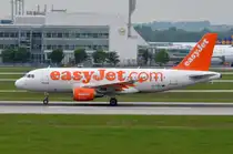 G-EZBZ easyJet Airbus A319-111  beim Start in München  14.05.2015