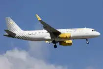 Vueling, EC-MDZ, Airbus, A320-232, 20.09.2015, BCN, Barcelona, Spain





