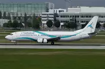 TC-TLC Tailwind Airlines Boeing 737-4Q8   in München am 11.09.2015 gelandet