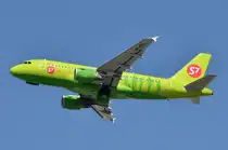 VP-BHL S7 - Siberia Airlines Airbus A319-114   gestartet in München am 11.09.2015