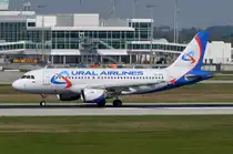 VQ-BTZ Ural Airlines Airbus A319-112   in München am 11.09.2015 gelandet