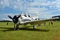 North American T-28 B  Trojan , NX377WW, ehemaliges Schulflugzeug der USAF in Breitscheid - 29.08.2015