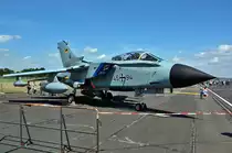 Tornado 45+94 der Luftwaffe vom 2.JaboG 33  Devils , beim Tag der Bundeswehr in Nörvenich - 13.06.2015