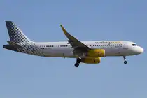 Vueling, EC-MFL, Airbus, A320-232, 20.09.2015, BCN, Barcelona, Spain 



